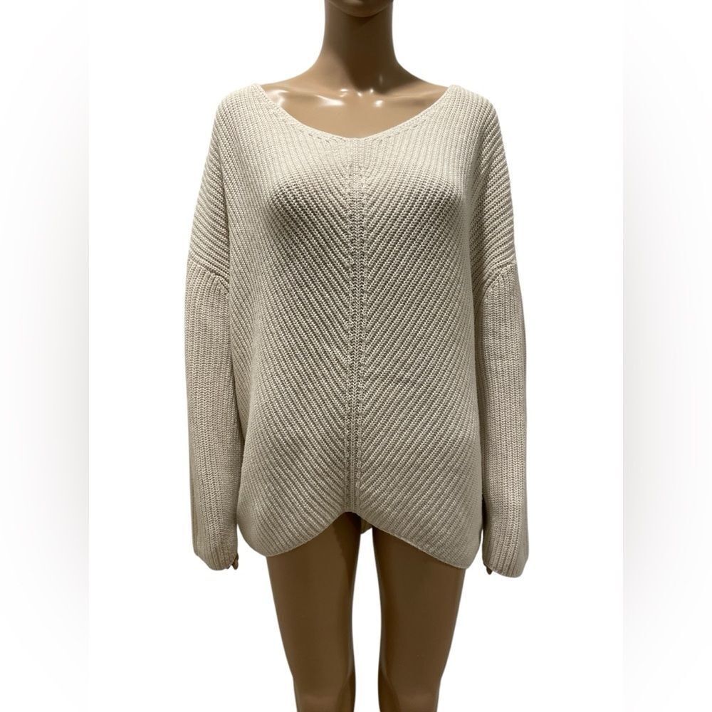 Urban Outfitters Cozy Cream Sweater size S